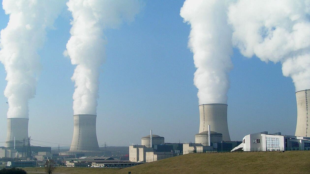 Przybywa zwolenników elektrowni atomowej w Polsce. A ile o niej wiemy?